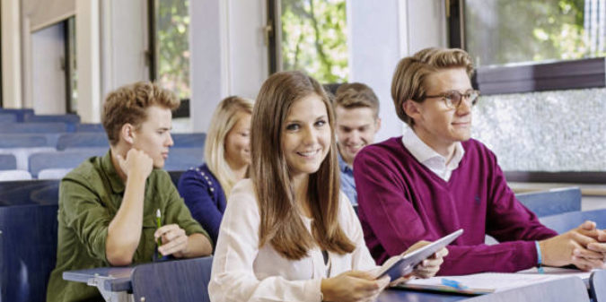 Top-Wirtschafts-Fachhochschule – Die Cologne Business School (CBS)