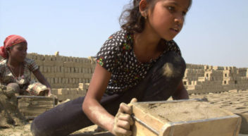 Unterrichtsmaterial zum Thema Kinderarbeit in Indien
