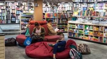 Buchhändler/Buchhändlerin – was machen die eigentlich?