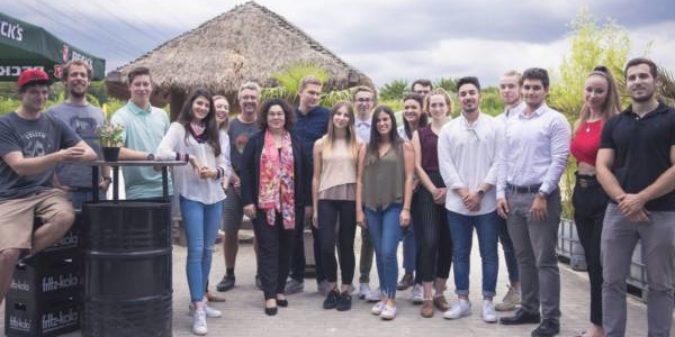 Die Welt des Managements erkunden Wittener Studierende präsentieren Projektergebnisse für das blue:beach