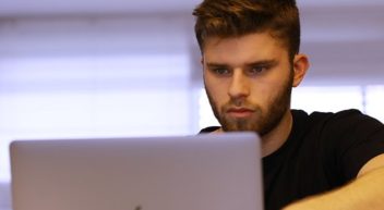 Hausarbeit schreiben – So klappt es in 2 Tagen